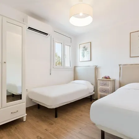 Aparthotel Masia Rovira - Esc1852 San Lorenzo de Hortons