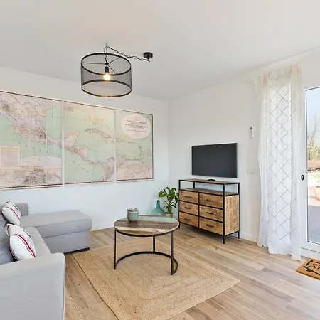 Masia Rovira - Esc1852 Aparthotel *